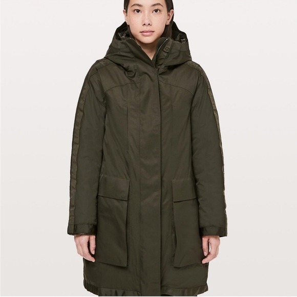 Lululemon Out in the Elements 3 in 1 goose down parka. Size 6. - Picture 2 of 11